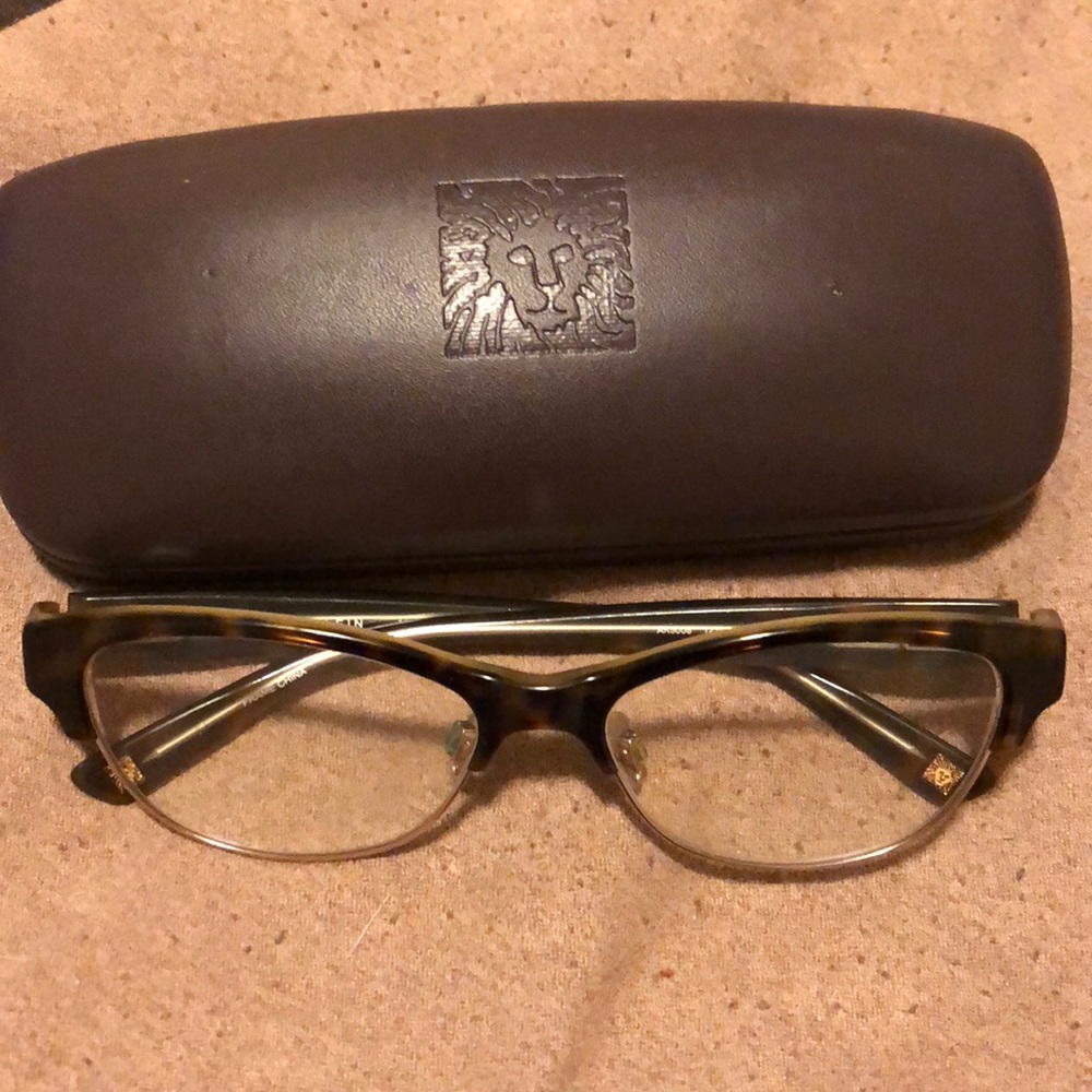 Cute glasses!